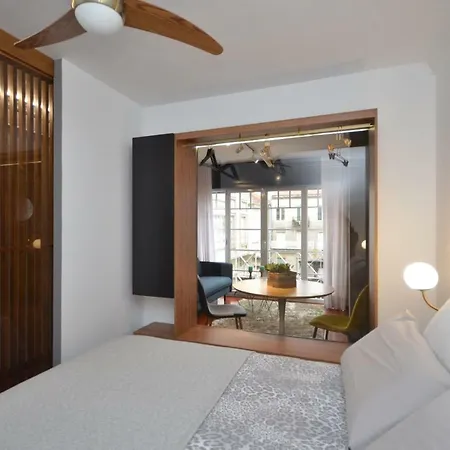 De Lujo-centro Kilometro 0-parking